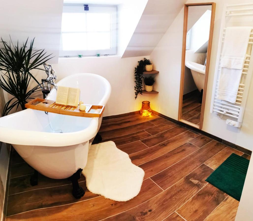 "Le Savannah" - Jacuzzi - A 3Min Du Zoo De Beauval Saint-Aignan  Bagian luar foto